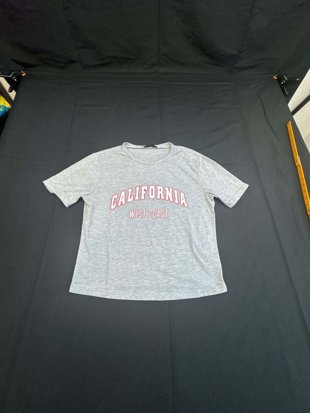 SHEIN California West Coast Short Sleeve Grey T-Shirt Women's Size S